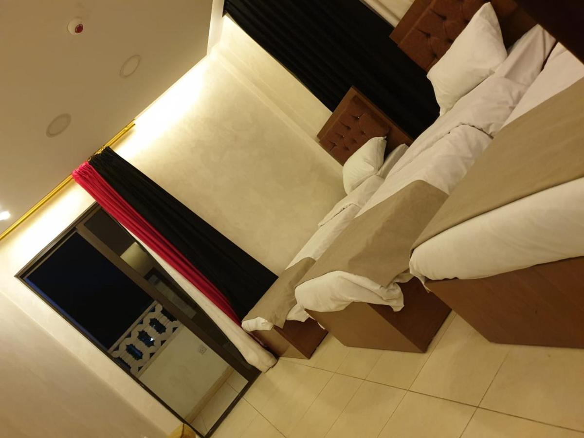 Zuwwar Aqaba Hotell Exteriör bild