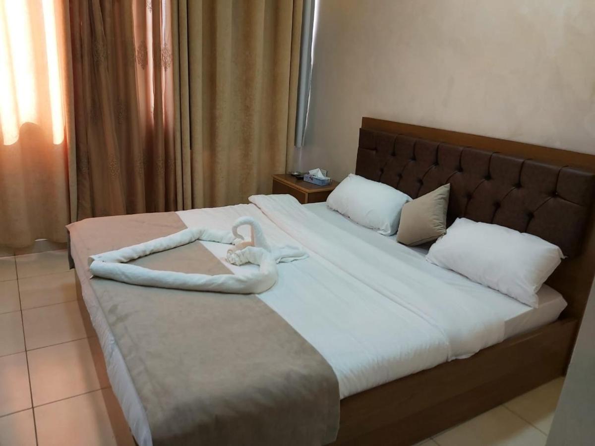 Zuwwar Aqaba Hotell Exteriör bild